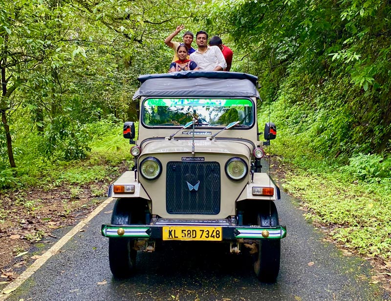 periyar-jeep-safari-thekkady